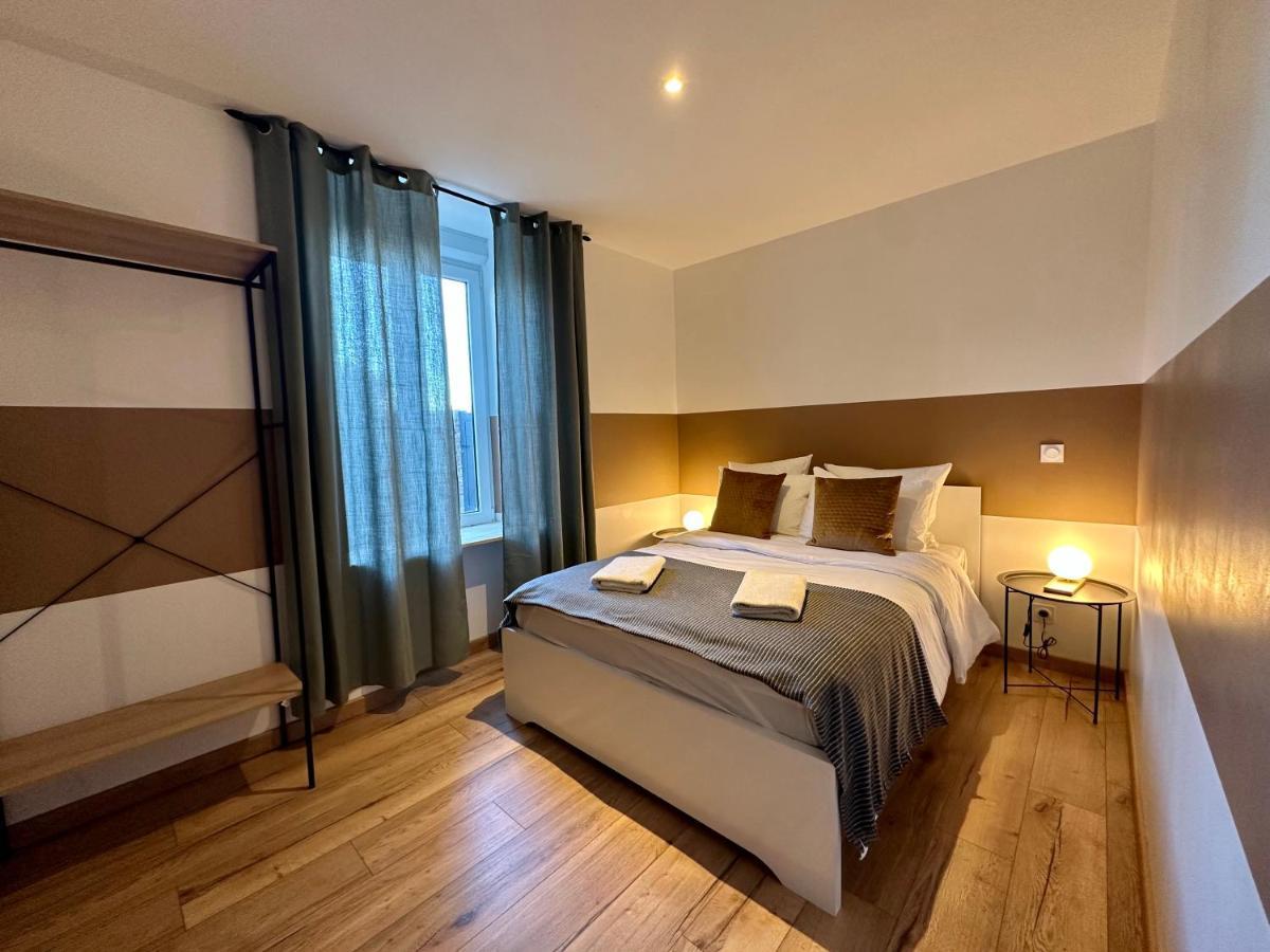 Appartement Sud-lescinqsuites Le Saint Laurent-dabnb Limoges